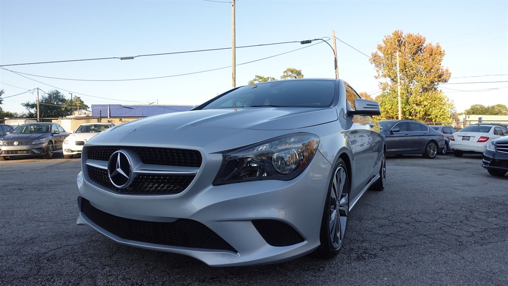 2016 Mercedes-Benz CLA-Class CLA250's photo