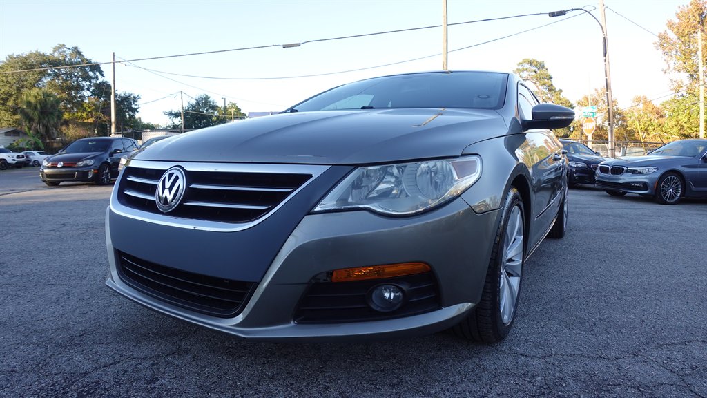 2010 Volkswagen CC Sport