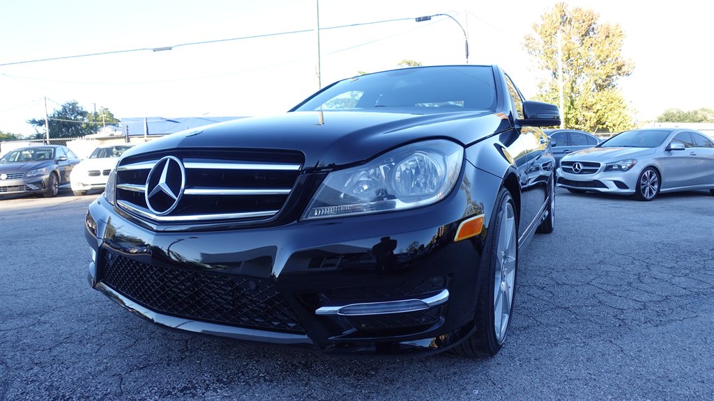 2014 Mercedes-Benz C-Class C250 Sport's photo