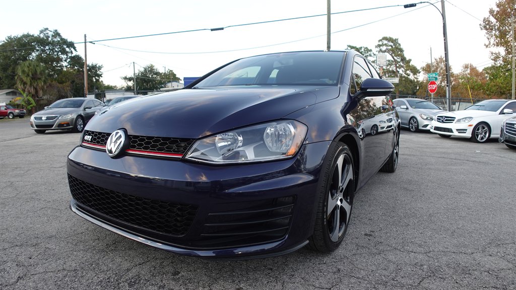 2016 Volkswagen Golf GTI S's photo
