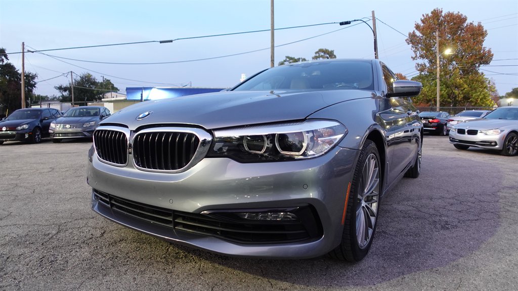 2017 BMW 5 Series 530i