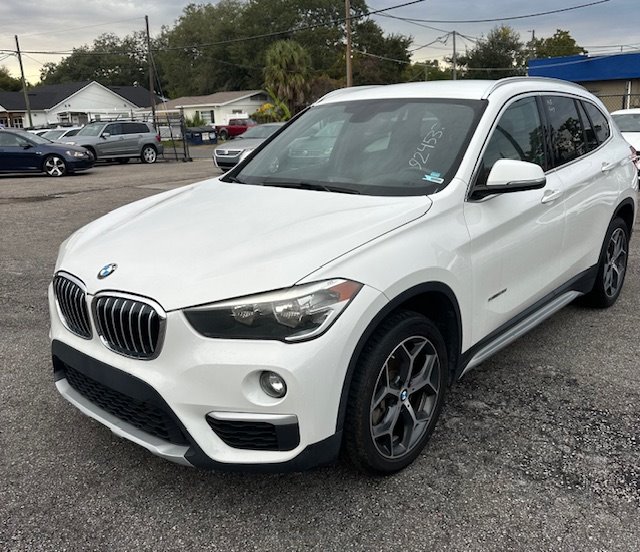 2017 BMW X1 28i's photo