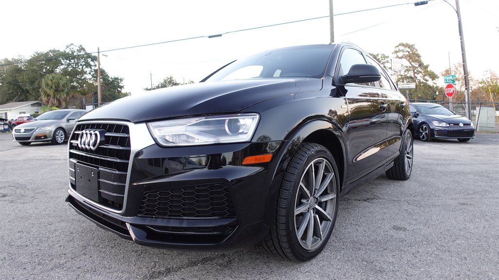 2018 Audi Q3 Premium's photo